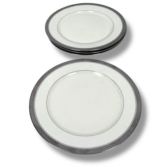 Mikasa Palatial Platinum L3235 Dinner Plates White Fine China Round Lot of 4 - Picture 1 of 7
